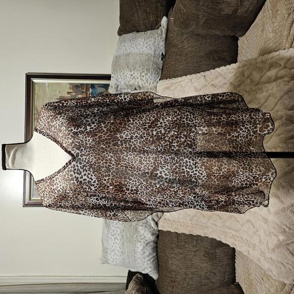 Jordan Taylor Animal Print V-Neck Swim Cover Up Small - Picture 6 of 9